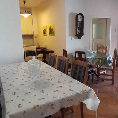 Stadiumi Apartment